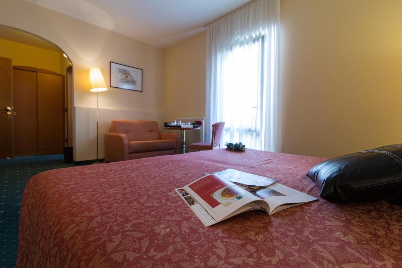 Hotel La Perla Ravascletto Oda fotoğraf
